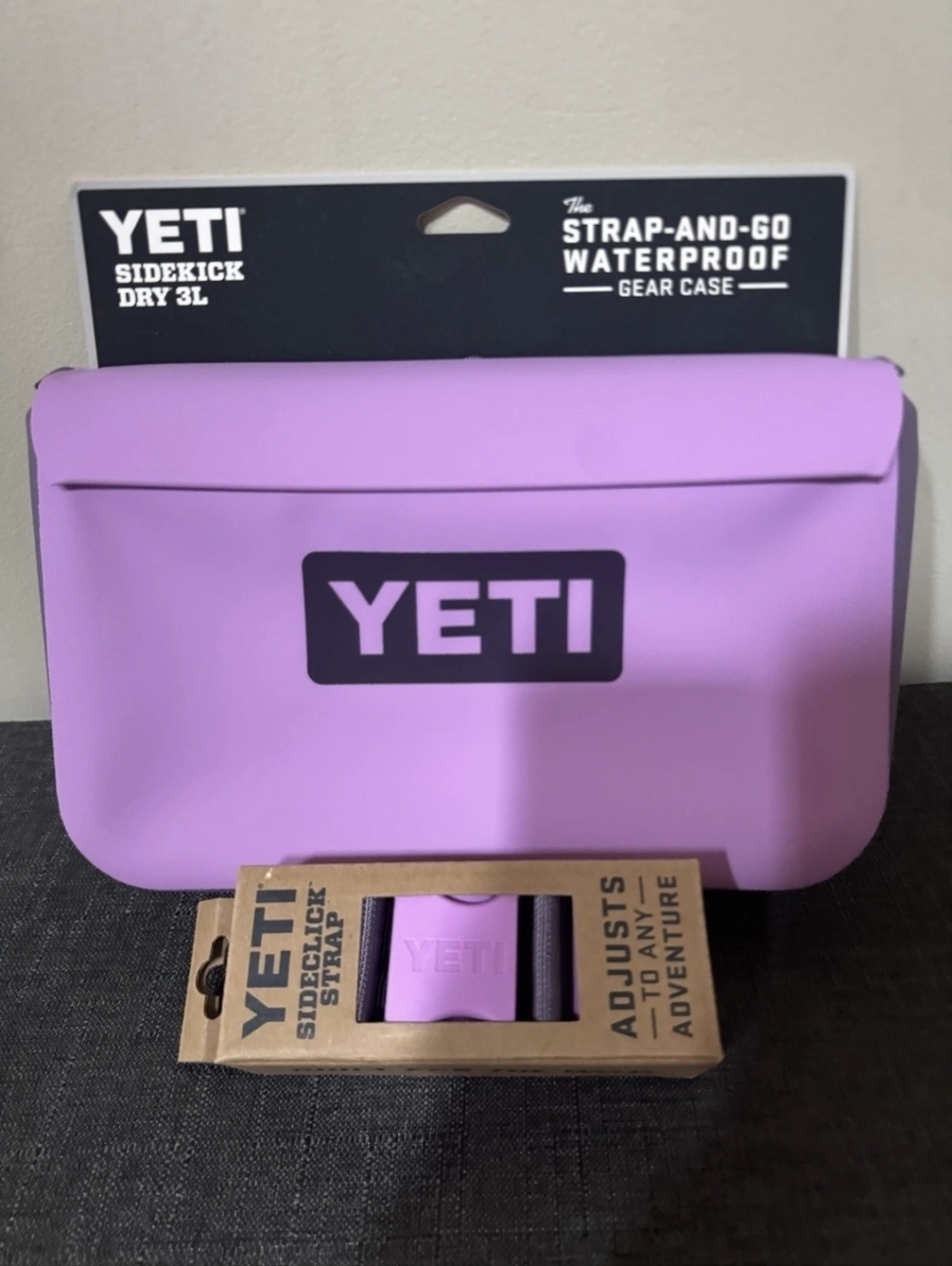 Yeti Sidekick 3L  Desert Bloom With Matching Sideclick Shoulder Strap